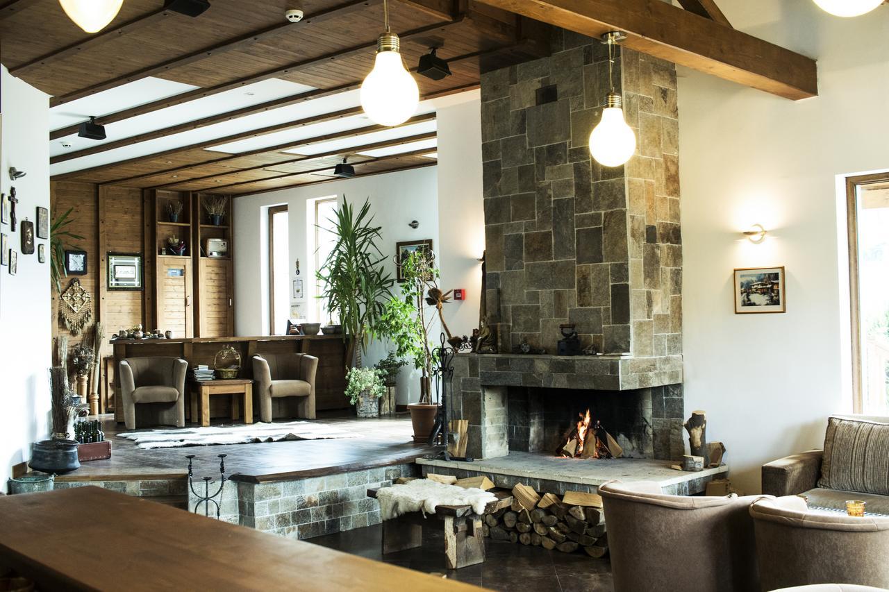 Boutique Hotel The White Pine Szamokov Kültér fotó