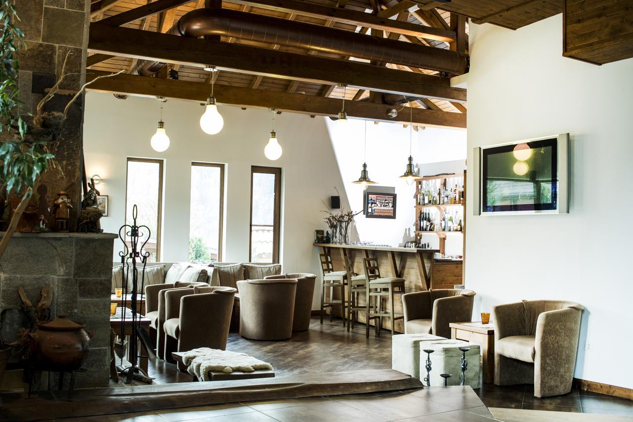 Boutique Hotel The White Pine Szamokov Kültér fotó