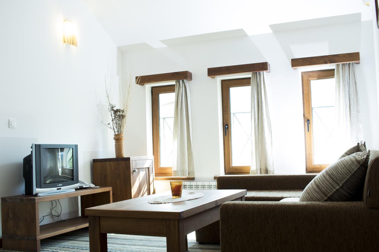 Boutique Hotel The White Pine Szamokov Kültér fotó